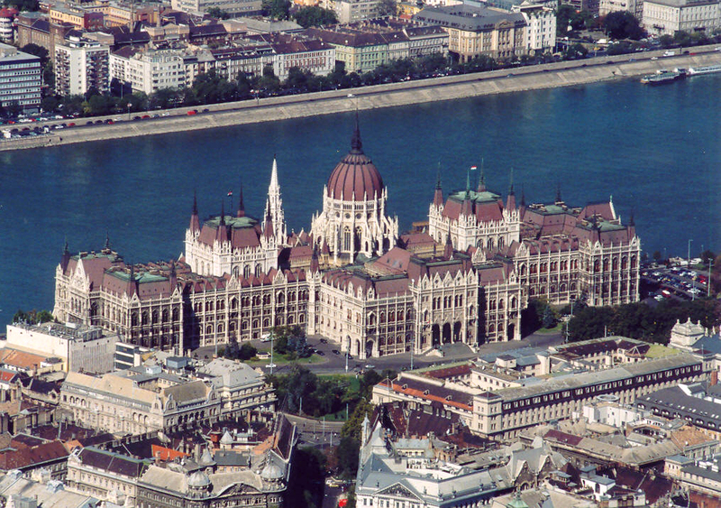 Hungarian_Parlament.jpg
